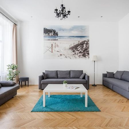 Real Apartments Vadasz Budapest Luaran gambar