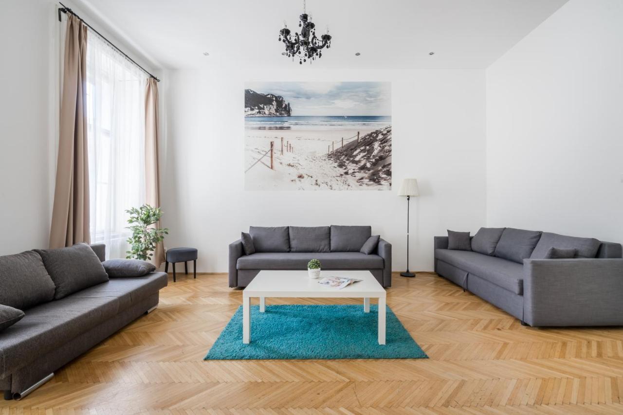 Real Apartments Vadasz Budapest Luaran gambar