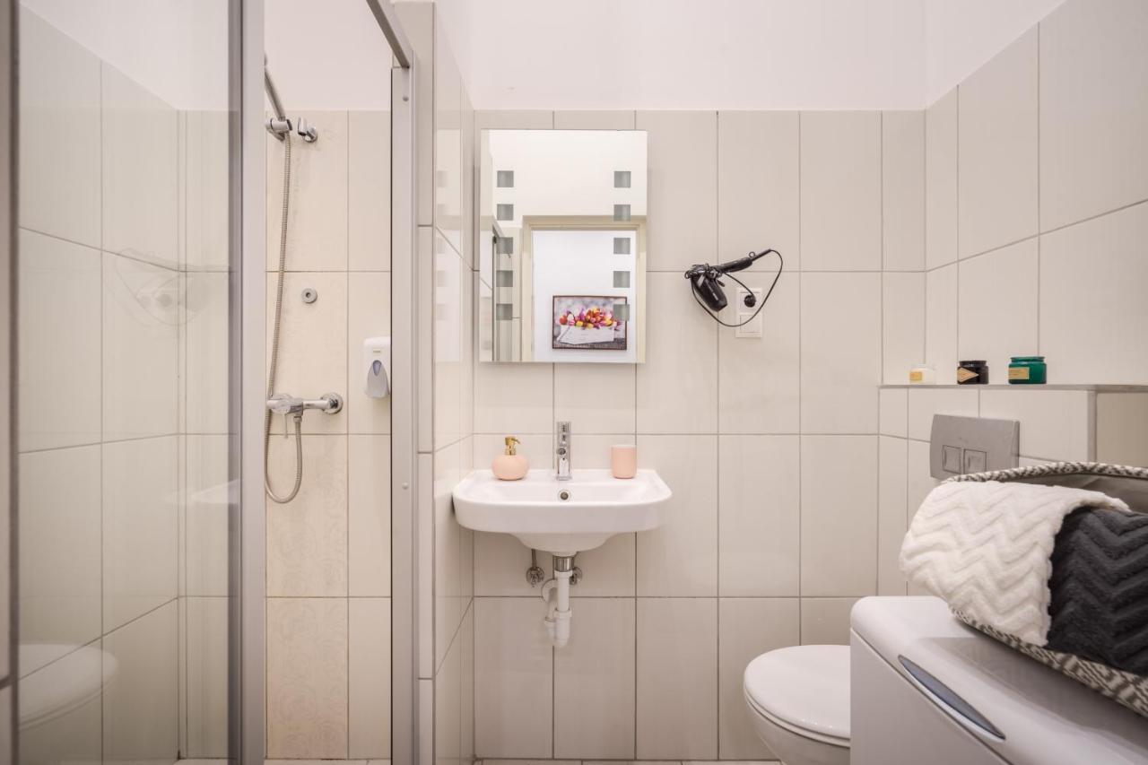 Real Apartments Vadasz Budapest Luaran gambar