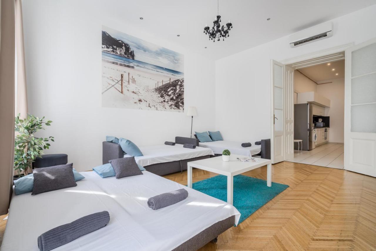 Real Apartments Vadasz Budapest Luaran gambar