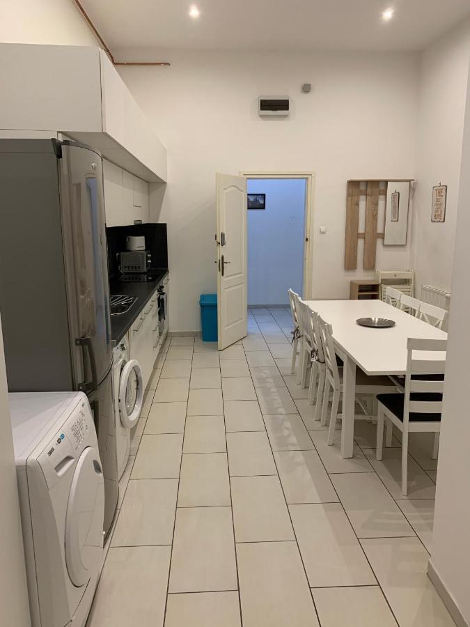 Real Apartments Vadasz Budapest Luaran gambar